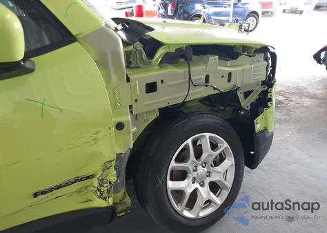 2018 Jeep Renegade Latitude Fwd из США, поврежденный, VIN ZACCJABBXJPH21386